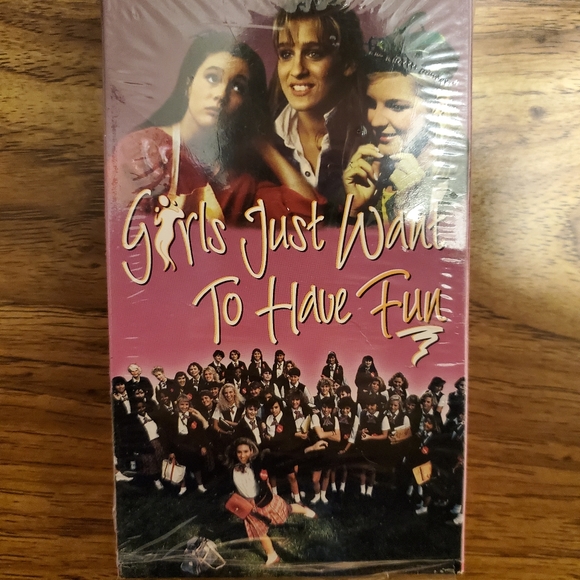 Girls Just Wanna Have Fun - Picture 1 of 3